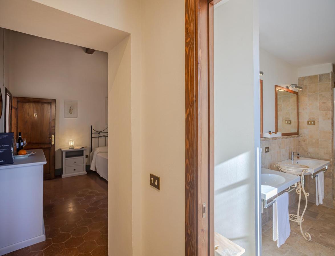 B&B La Torre - Fattoria Di Larniano San Gimignano Dış mekan fotoğraf